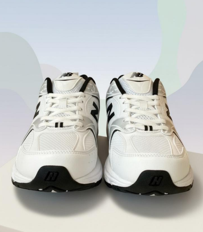 New Balance Tarz? Beyaz Siyah Sneaker – Comfort Line